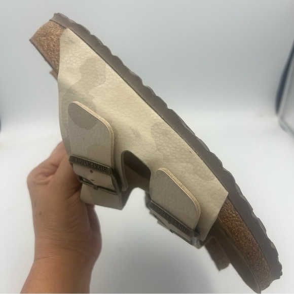 Birkenstock Sandals Womens Size EU39 US 8- 8.5 Slide Birko-Flor Desert Color - Picture 12 of 12